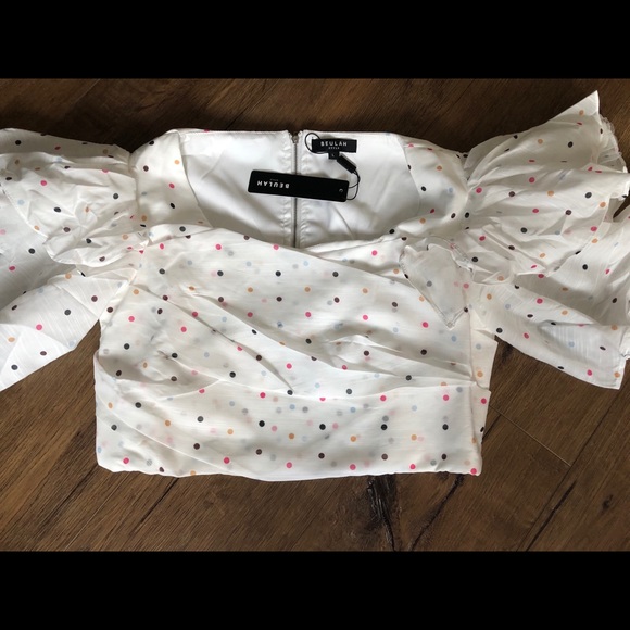 BEULAH-NWT LG Ruffled Polka Dot Blouse - Picture 3 of 8